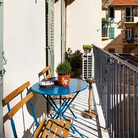 Cozy 2br Near The Port Of