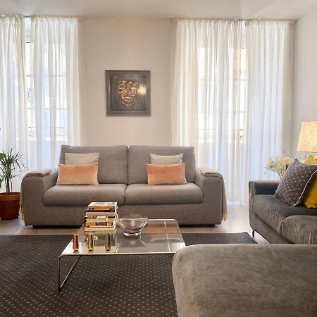 Cozy 2br Near The Port Of Apartment *